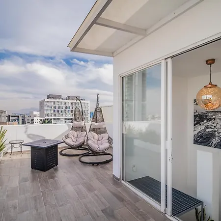 3-Floor Penthouse Private Roof Garden High Speed Wi-Fi 500Mb Air-Conditioning Pool & Gym