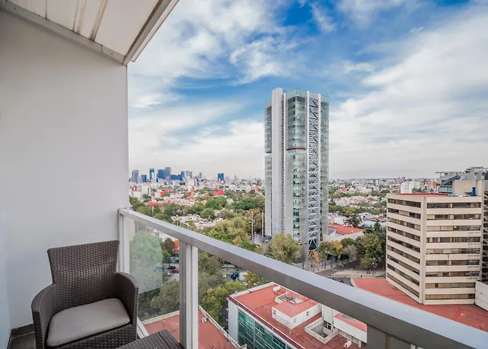 3-floor Penthouse Private Roof Garden High Speed Wi-fi 500mb Air-conditioning Pool & Gym *